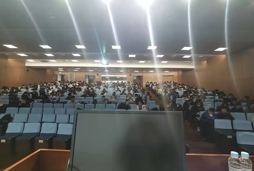 Acoustic Microrobotics Image